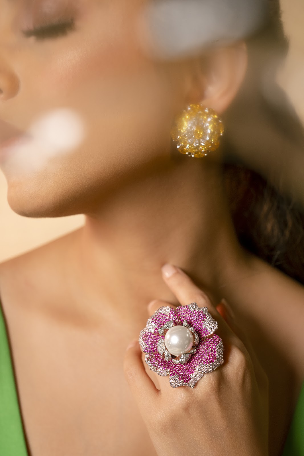 Pink Stone With Pear Flower Ring