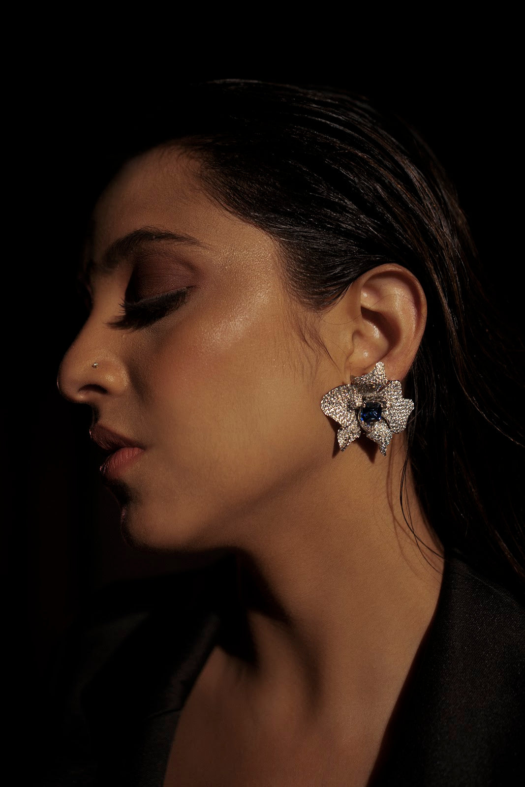 buy latest blue sapphire earrings online