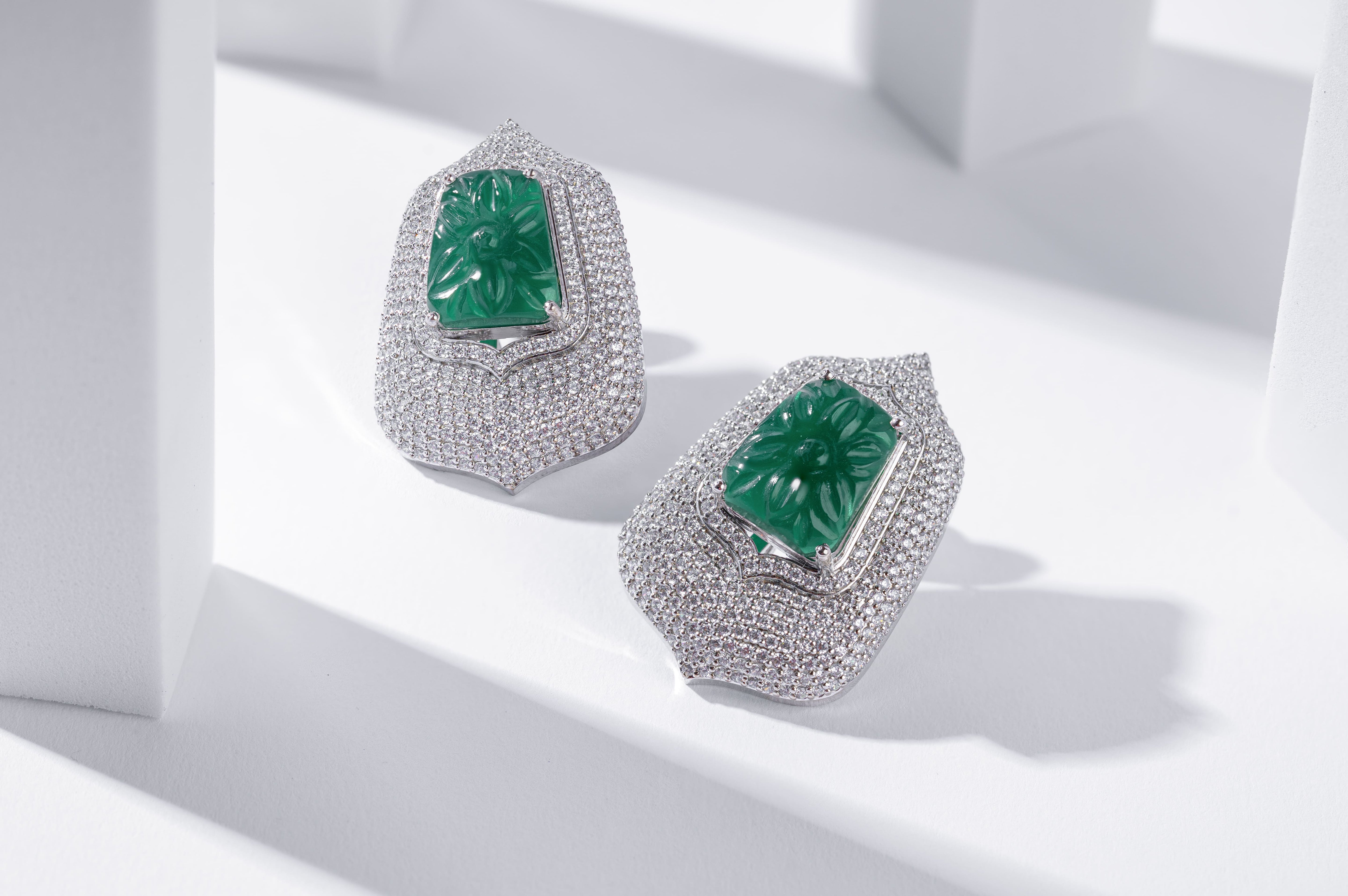 emerald temple earring