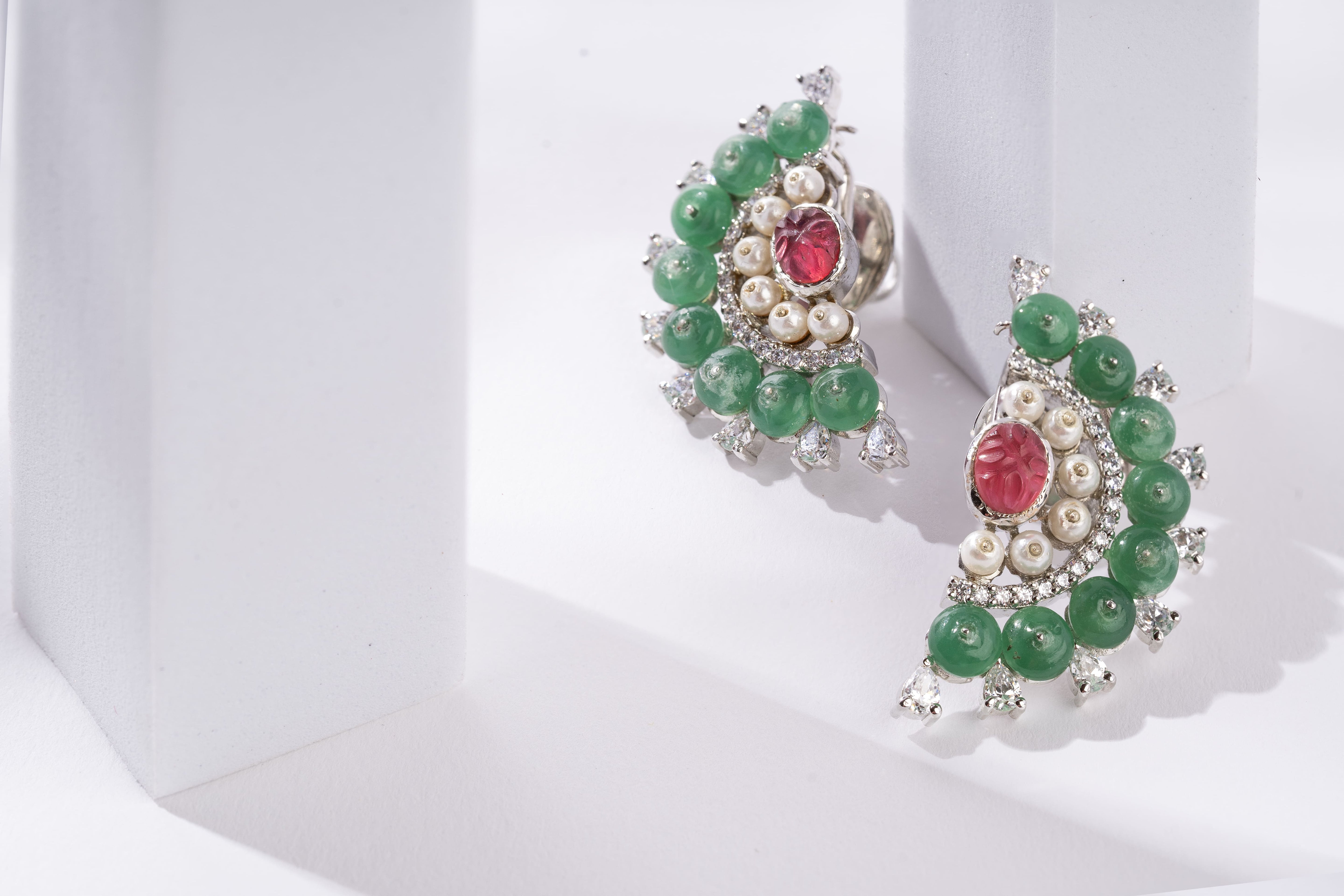 Green bead ring