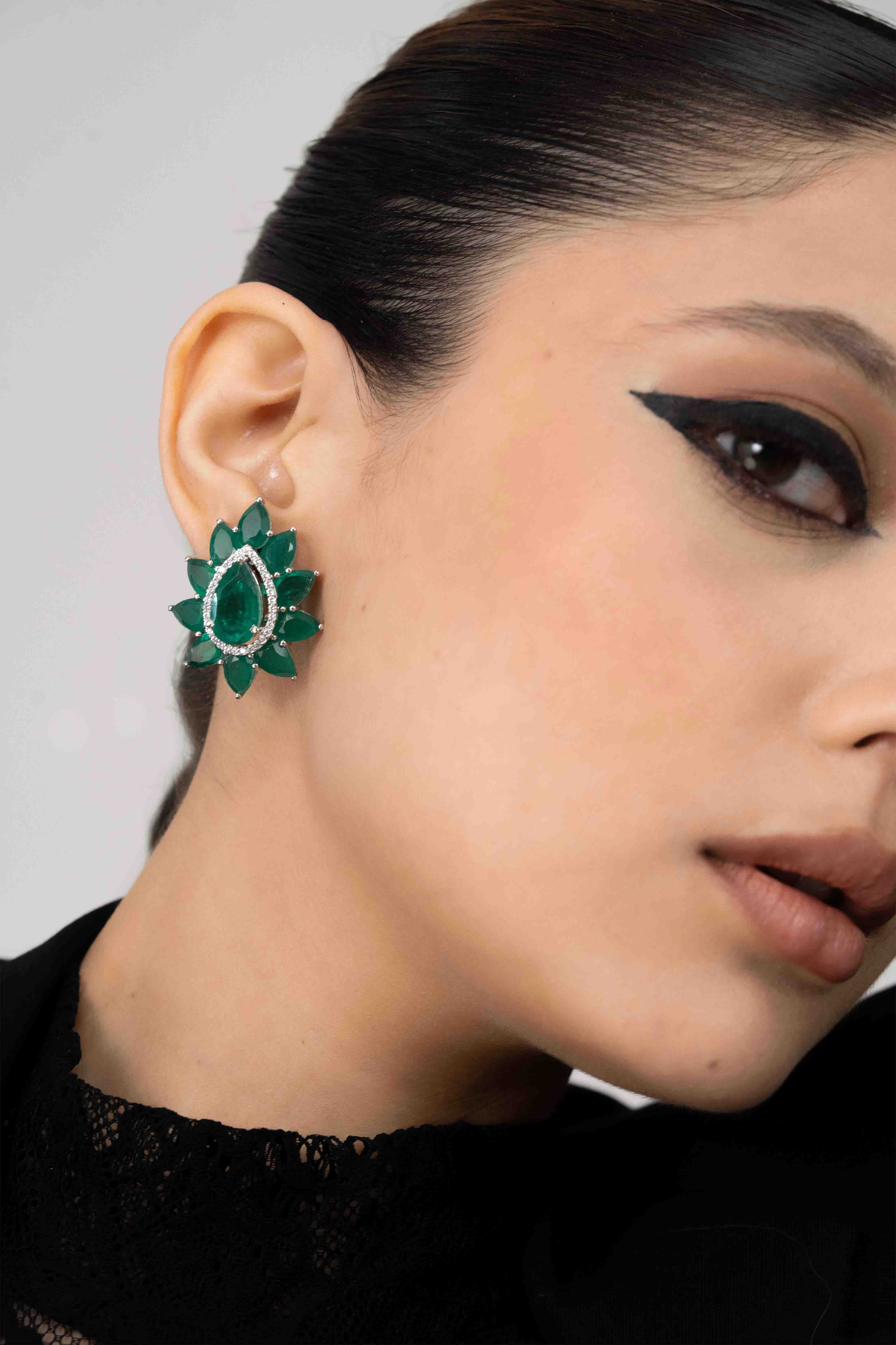 Emerald Sunburst Earrings