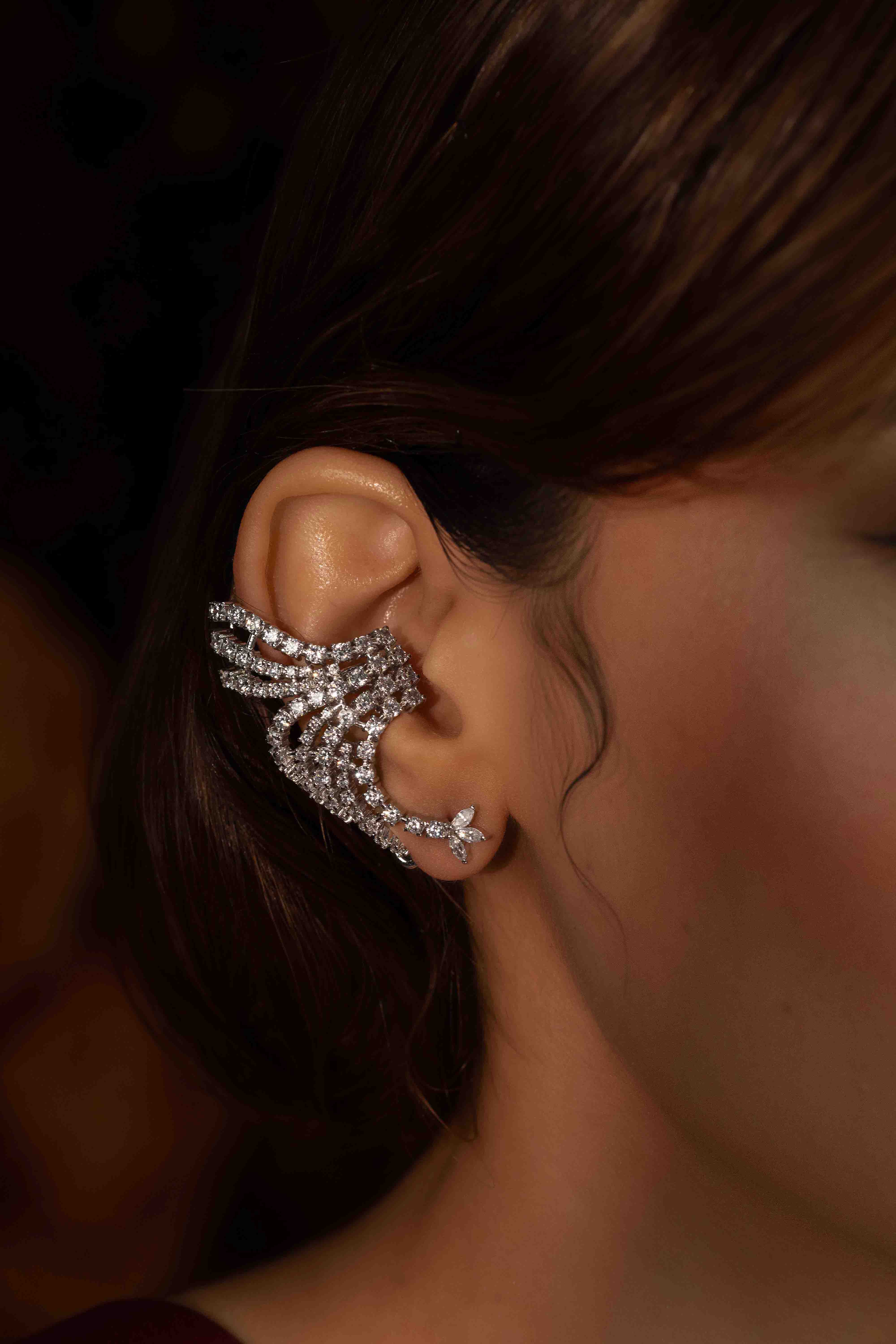 Diamond Wave Earcuff