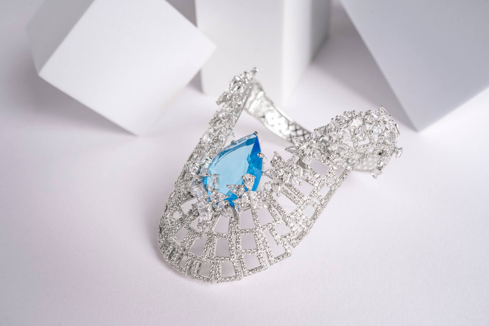 trendy hand bracelet